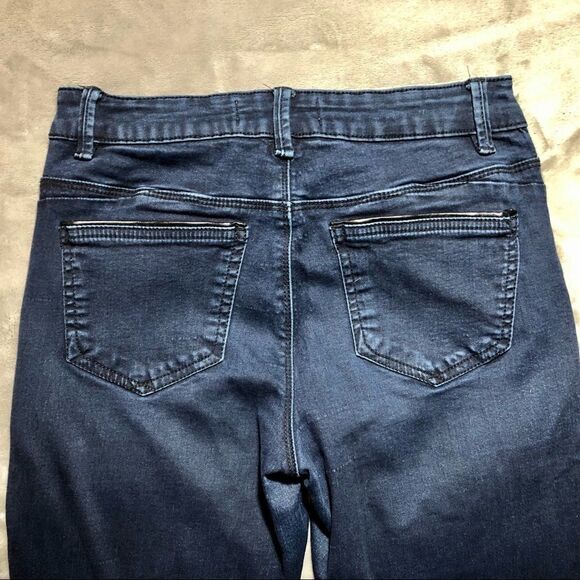 Reitmans Petite Jeans Size 0 - Picture 3 of 5